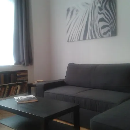 Standard Apartment By Hi5 - Muzeum 5 *